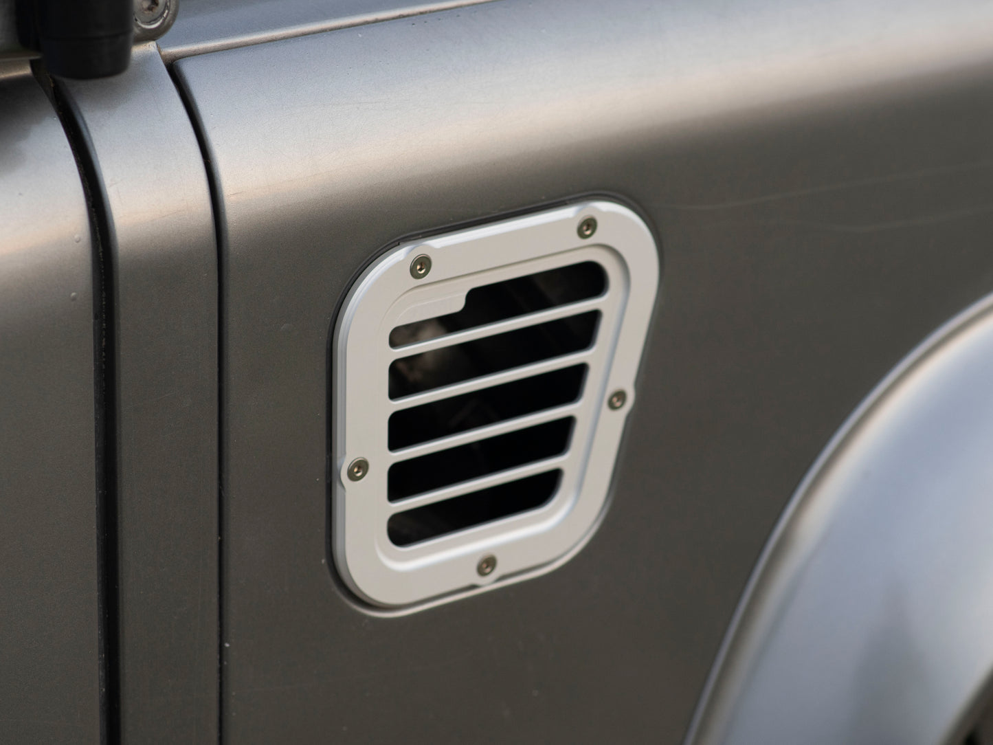 Land Rover Defender Exterior Vent Set